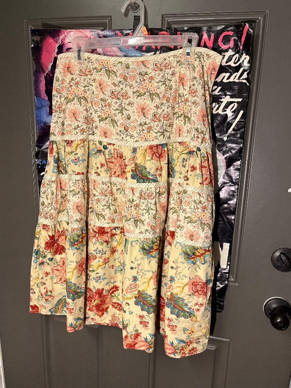 Skirt - Picture 1 of 3